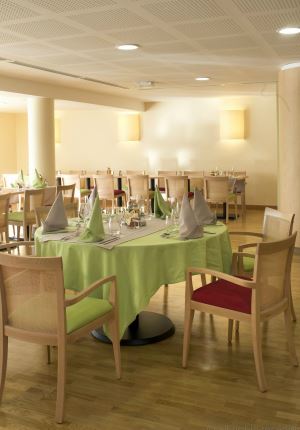  : Résidence Services Seniors DOMITYS Les Jardins des Reverdy - Restaurant